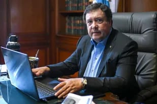 El senador nacional por Juntos Somos Río Negro, Alberto Weretilneck, habló de nuevas licitaciones de gas no convencional