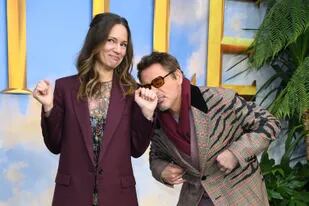 Susan Downey y Robert Downey Jr., el matrimonio detrás de la adaptación de la serie Sweet Tooth, que llega este viernes a Netflix