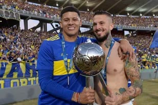 Marcos Rojo y Darío Benedetto, dos referentes del plantel de Boca que lograron otro campeonato local