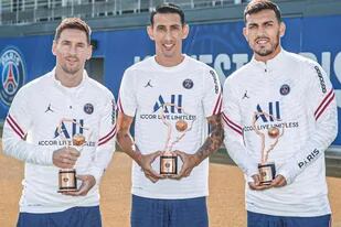 Messi, Di María y Paredes fueron reconocidos por el PSG