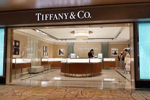 La oferta valúa a Tiffany en US$14.500 millones