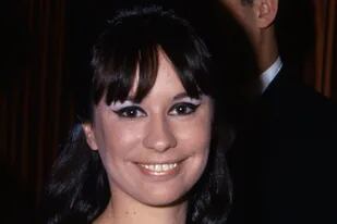 Astrud Gilberto cantó la versión en inglés de la canción "Garota de Ipanema", que se volvió un hit en todo el mundo