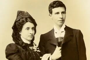 Marcela Gracia Ibeas y Elisa Sánchez Loriega se conocieron en 1885 sin saber que un siglo más tarde se convertirían en pioneras en la lucha por la igualdad