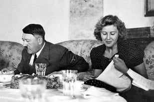 Una de las últimas comidas que compartieron Adolf Hilter y Eva Braun antes de suicidarse