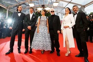72nd Cannes Film Festival - Screening of the film &quot;Pain and Glory&quot; (Dolor y gloria) in competition - Red Carpet Arrivals - Cannes, France, May 17, 2019. Director Pedro Almodovar and cast members Penelope Cruz, Antonio Banderas, Nora Navas, Asier Etxeandia and Leonardo Sbaraglia. REUTERS/Er