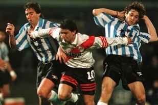 Marcelo Gallardo jugó en el último cruce de River-Racing en la Copa Libertadores. Fue en 1997 e igualaron en ambos partidos, pero la Academia se impuso 5-3 en los penales y avanzó