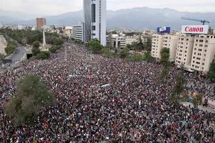 La masiva marcha en Santiago de Chile