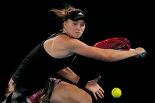 Elena Rybakina es la vigente campeona de Wimbledon y quiere ganar su segundo título de Grand Slam