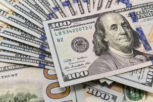 El dólar cerró a $20,48 y superó la marca de $20,34 que había alcanzado el 9 de febrero; el mayorista trepó a $20,20