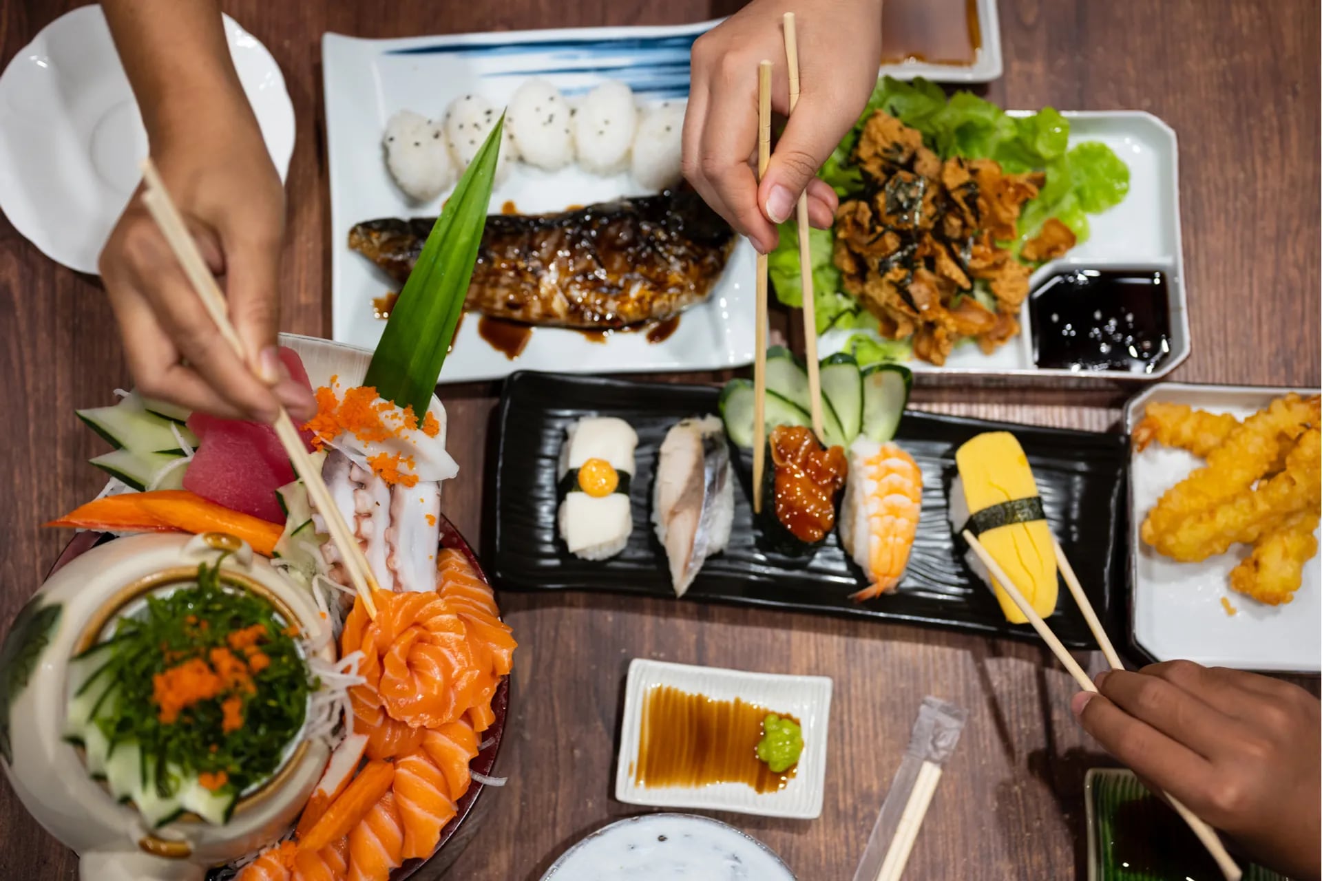 Cómo hacer sushi casero igual que un sushiman: recetas y recomendaciones -  LA NACION
