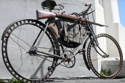 Abigarrado Desgracia Oso Icónica: la bicicleta fabricada por judíos que usó Hitler en la Primera  Guerra - LA NACION