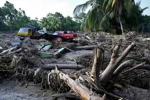 El huracán Iota pasó por centroamérica y causó graves daños