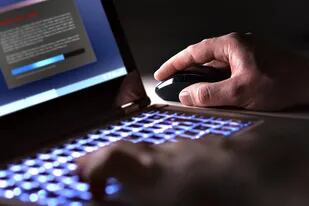 Un grupo de hackers asegura haber obtenido datos y amenaza con publicarlos