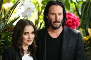 Keanu Reeves admitió que lleva 30 años casado “ante los ojos de Dios” con Winona Ryder