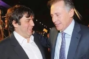Los empresarios Cristóbal López y Fabián De Sousa, beneficiados por una decisión de la AFIP, que ya no los acusa.