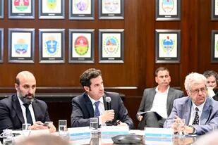 El secretario de Comercio, Matías Tombolini, habló durante la primera reunión del Observatorio de Precios, junto con el secretario de Programación Económica, Sergio Rubinstein (a la derecha en la foto).