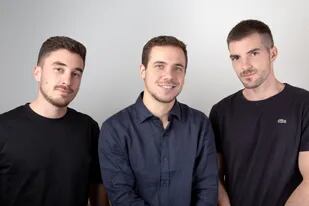 Emiliano Segura, Agustín Novillo Saravia y Juan Altamirano, los creadores de la empresa.