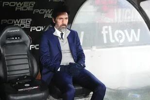 Independiente se quedó sin DT: Eduardo Domínguez se alejó en medio de la crisis institucional y deportiva del club de Avellaneda