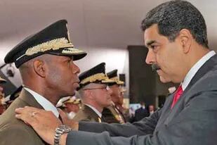 El general Manuel Ricardo Cristopher Figuera, exdirector del Sebin, junto a Maduro, antes de salir de Venezuela