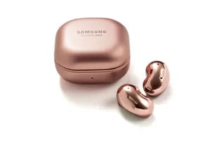 Samsung renovó su línea de auriculares earbuds con los Galaxy Buds Live, un modelo que cuenta con un sistema de cancelación activa de ruido