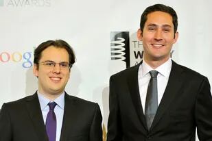 Mike Krieger (izq.) y Kevin Systrom (der.) en 2012; son los creadores de Instagram