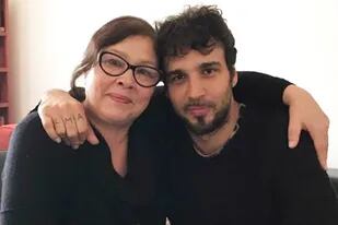 El músico despidió a su madre, Patricia Salazar, tras comunicar la triste noticia de su muerte