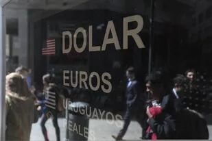 Dólar blue hoy: a cuánto cotiza el viernes 30 de octubre