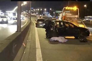 Un vehículo de Uber fue impactado por una camioneta, cuyo conductor manejaba con exceso de velocidad y alcohol en sangre