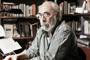 Santiago Kovadloff, uno de los intelectuales más respetados del país, participa este viernes de la Feria del Libro de Buenos Aires