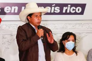 Pedro Castillo asume hoy la presidencia de Perú, por el partido Perú Libre