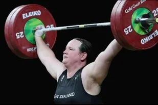 Laurel Hubbard, especialista en halterofilia, será la primera atleta transgénero olímpica como representante de Nueva Zelanda