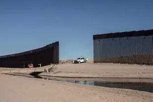 Estados Unidos y México intentan ponerse de acuerdo sobre los flujos migratorios (AP Foto/Felix Marquez, Archivo)