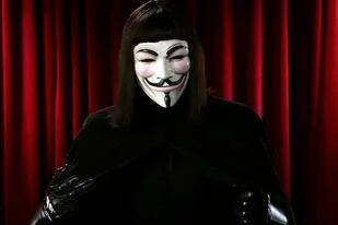 El personaje de la película "V de Venganza" del que Anonymous utiliza para representarse en las redes
