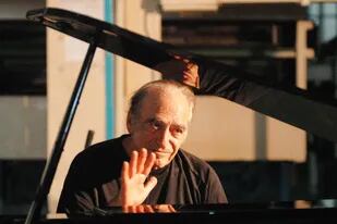 El pianista Miguel Ángel Estrella tenía 81 años