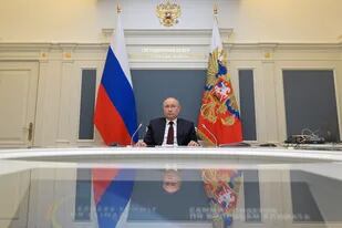Vladimir Putin durante la conferencia virtual sobre el clima, donde participó desde su residencia de Moscú