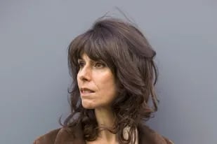 Nathalie Léger es editora, escritora y curadora