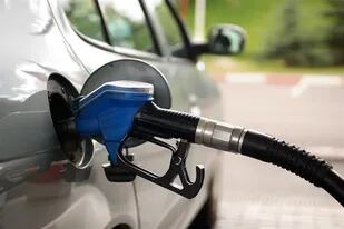 Los combustibles aumentan cerca de un 9% a partir de la medianoche.