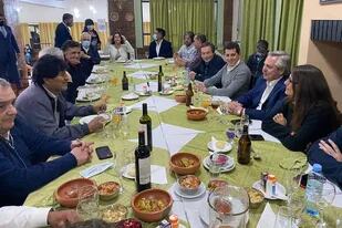La cena que compartieron Fernández, Beliz y más de 10 personas que generó revuelo durante el fin de semana