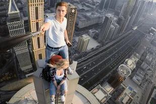 Una selfie en un rascacielos en Dubai