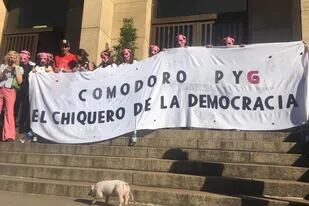La agrupación del militante kirchnerista encabezó una protesta en Retiro para denunciar irregularidades en el Poder Judicial