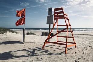 Playas estadounidenses reabren sus accesos desde este viernes con horarios restringidos (Twitter: CityofJax)