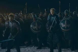 Nikolaj Coster-Waldau y Gwendoline Christie listos para la gran batalla del tercer episodio de Game of Thrones