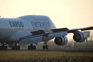 El Boeing 747 de Emtrasur está retenido en la Argentina por orden del juez Federico Villena