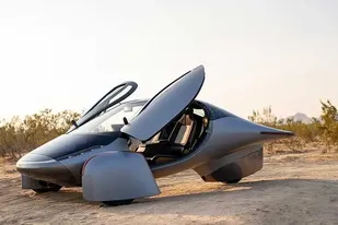 El Aptera es el nuevo auto solar desarrollado en California que empezará a venderse a fines de este año