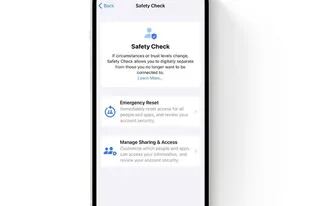 07/06/2022 'Safety Check' en iOS 16 POLITICA INVESTIGACIÓN Y TECNOLOGÍA APPLE