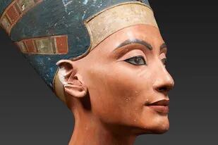 En el transcurso de este mes se podría confirmar la noticia del descubrimiento de la tumba de la reina Nefertiti