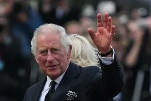 El rey Carlos III y Camilla llegan por primera vez al palacio de Buckingham como reyes