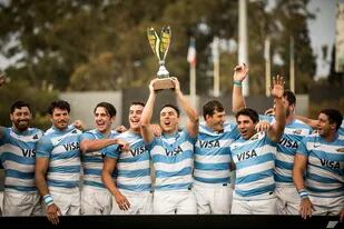 El festejo tras la victoria sobre Uruguay, en el cierre del torneo en Montevideo