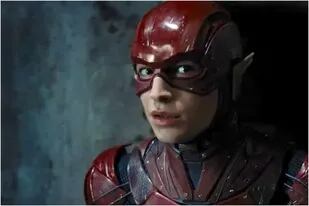 Ezra Miller formó parte de la Liga de la Justicia con el papel de Flash y está por estrenar una nueva película con la misma empresa