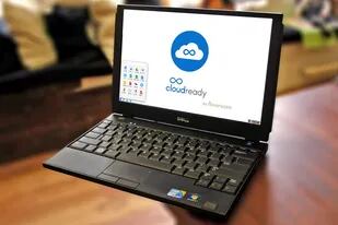 CloudReady ofrece una interfaz y funcionamiento idéntico a Chrome OS, y puede ser instalado en cualquier computadora vieja o en desuso